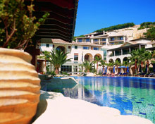 Columbia Beach Resort