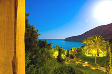 Columbia Beach Resort