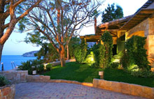 Columbia Beach Hotel