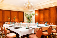 Moana Surfrider, A Westin Resort & Spa