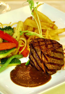 Holiday Inn Resort Phuket Mai Khao Beach