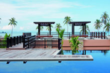 Radisson Blu Plaza Resort Phuket Panwa Beach