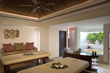 Radisson Blu Plaza Resort Phuket Panwa Beach