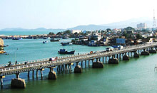 Diamond Bay Resort & Golf