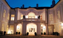 Mamaison Suite Hotel Pachtuv Palace