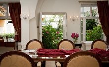 Mamaison Suite Hotel Pachtuv Palace