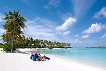 Olhuveli Beach & Spa Resort
