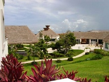 Blue Bay Grand Esmeralda