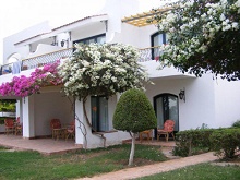 Lotus Bay Beach Resort(ex.Lotus Bay)