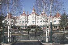 Disneyland Hotel