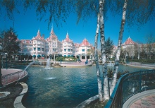 Disneyland Hotel
