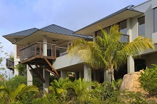 Raffles Praslin
