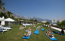 Crystal Flora Beach Resort