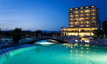 Perredelta Hotel ( ex.Porto Azzuro Delta)