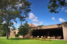Sabi Sabi Earth Lodge