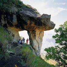 Cathedral Peak Hotel