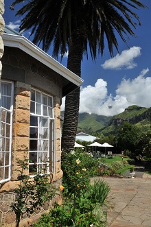 Cathedral Peak Hotel