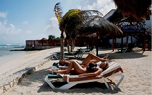 Hidden Beach Resort, Au Naturel Club