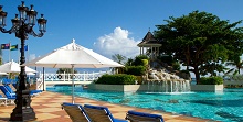Jewel Dunn's River Beach Resort & Spa