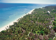 La Pirogue Resort & Spa