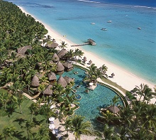 La Pirogue Resort & Spa