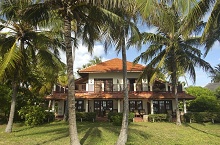 Breezes Beach Club & Spa