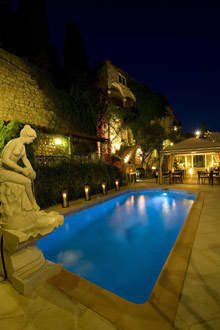 Chateau de la Chevre d`Or