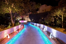 So Nice Boutique Suites