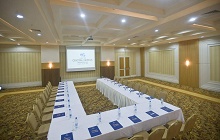 Crystal Hotel Family Resort & SPA