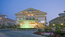 Crystal Palace Luxury Resort & Spa