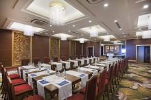 Crystal Palace Luxury Resort & Spa