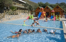 Crystal Green Bay Resort