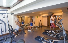 Crystal Green Bay Resort