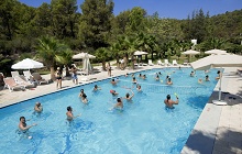 Crystal Green Bay Resort