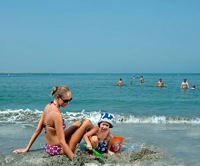 Al Hamra Residences(ex.Al Hamra Palace Beach Resort)