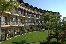 Asdem Beach Labada Hotel