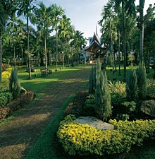 Le Meridien Phuket Beach Resort