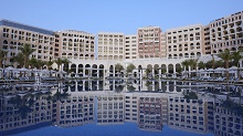 The Ritz-Carlton Abu Dhabi, Grand Canal