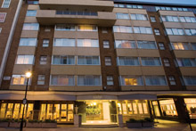 Jumeirah Lowndes Hotel