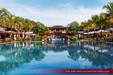 Crimson Resort & Spa Mactan