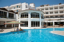 Minamark Beach Resort