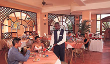 Barcelo Colonia Tropical