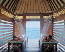 Four Seasons Resort Maldives at Landaa Giraavaru