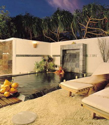 Safari Island Resort & Spa( ex.Dhoni Island Resort )