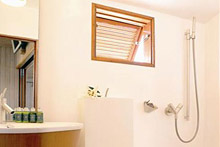 Safari Island Resort & Spa( ex.Dhoni Island Resort )