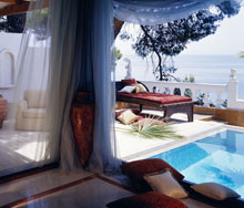 Danai Beach Resort & Villas