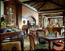 Swissotel Merchant Court