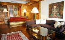 Mom Tri's Villa Royale