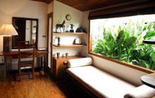 Mom Tri's Villa Royale