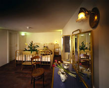The Iron Gate Hotel And Suites